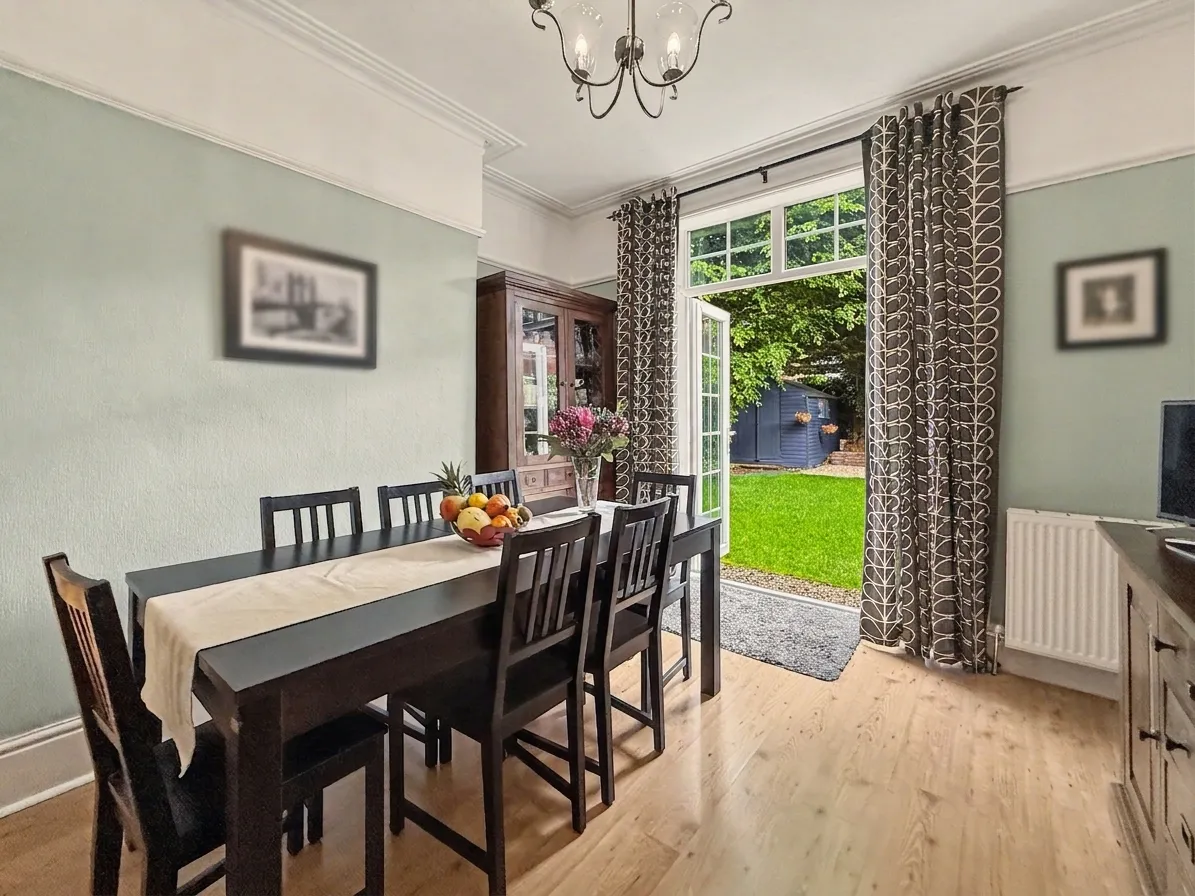 Albert Avenue, Prestwich, M25, photo 9