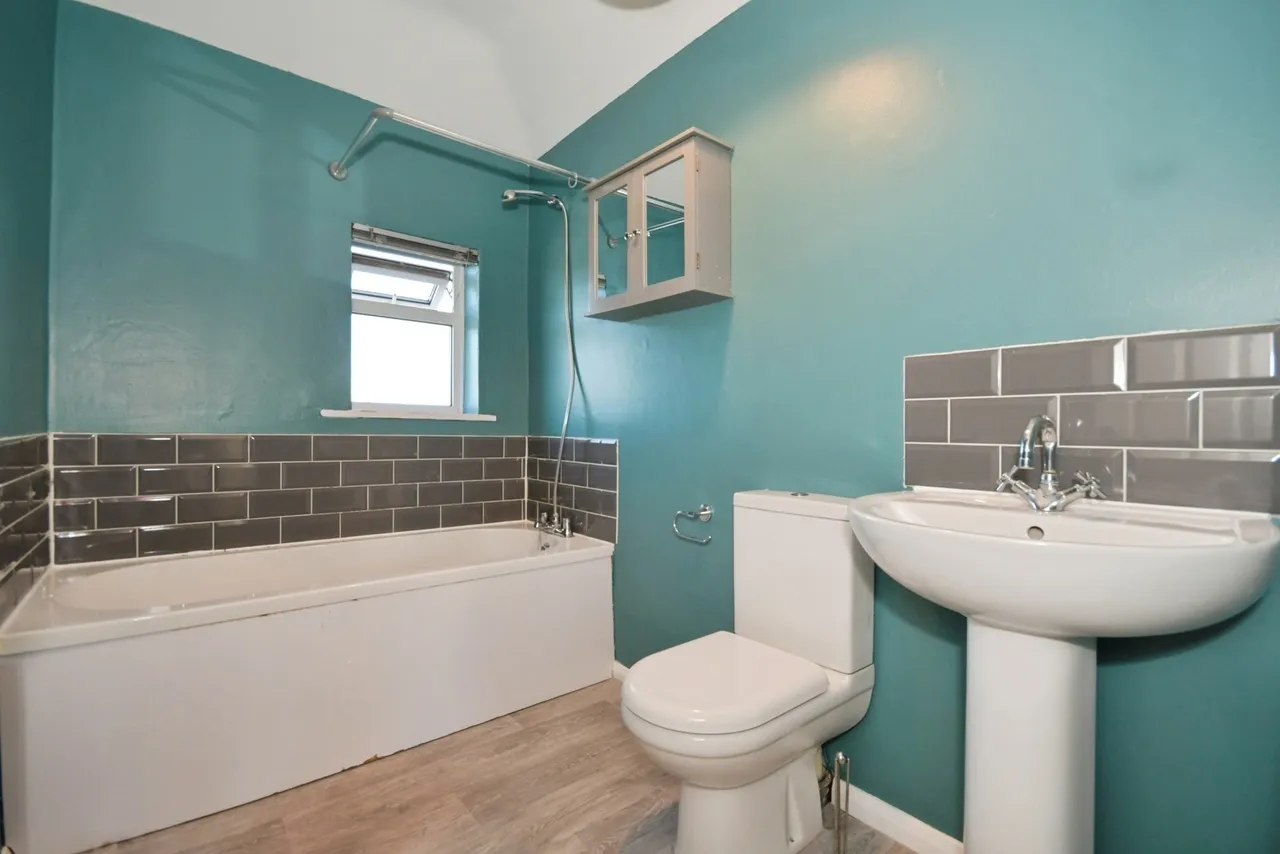 Langer Lane, CHESTERFIELD, Derbyshire, S40, photo 10