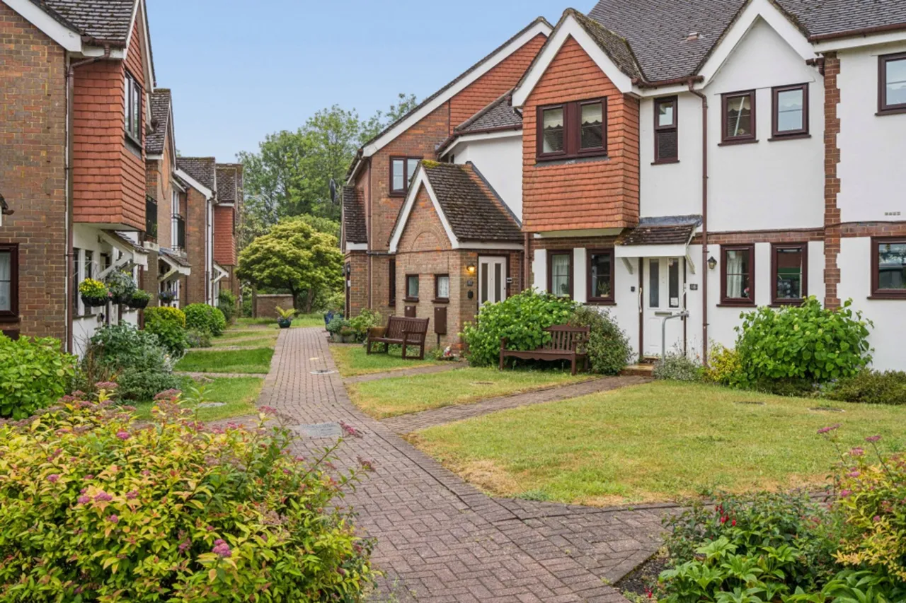 Giles Gate, Prestwood, HP16, photo 18