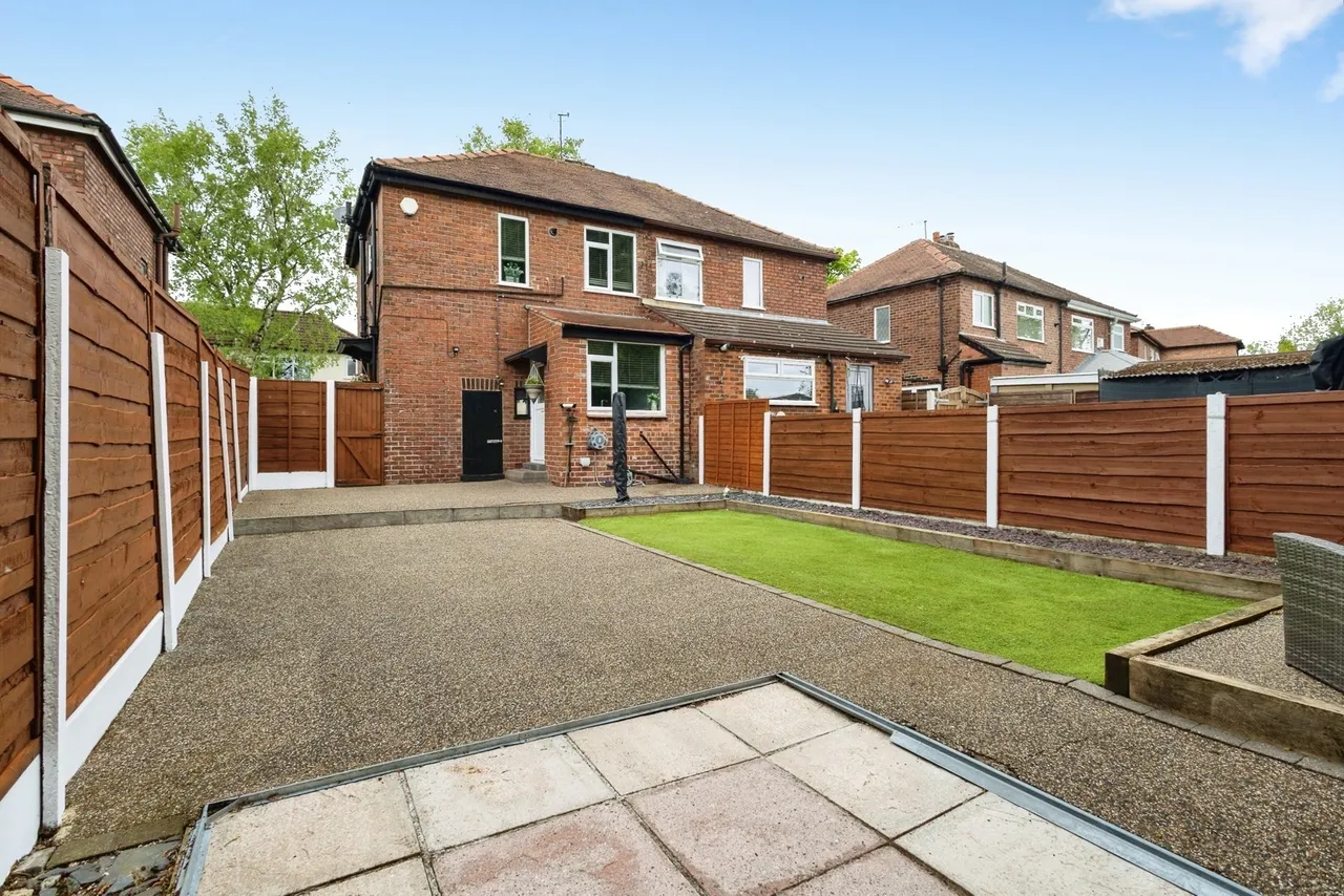 Marina Avenue, Denton, Manchester, Greater Manchester, M34, photo 18