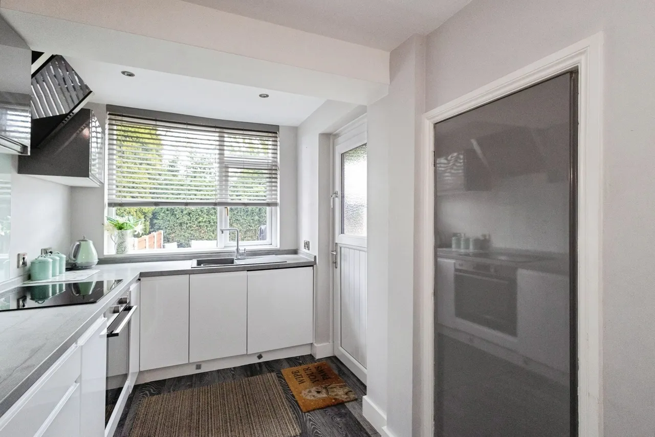 Marina Avenue, Denton, Manchester, Greater Manchester, M34, photo 7