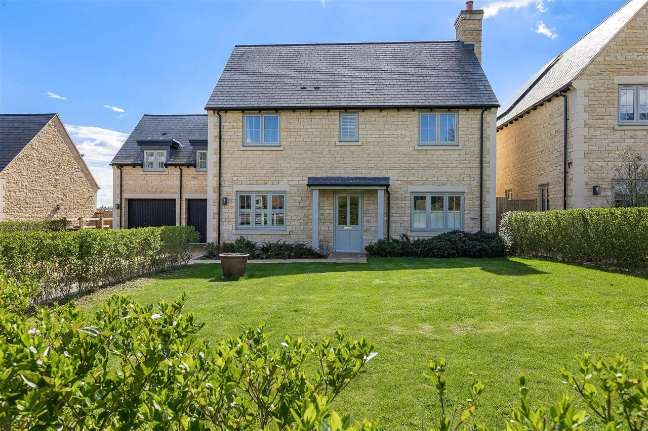 Townend, Steeple Aston, photo 24