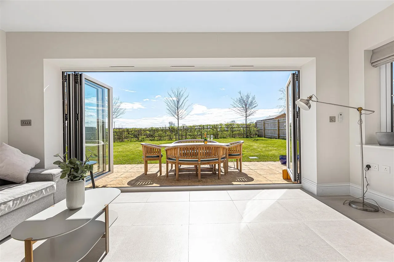 Townend, Steeple Aston, photo 14