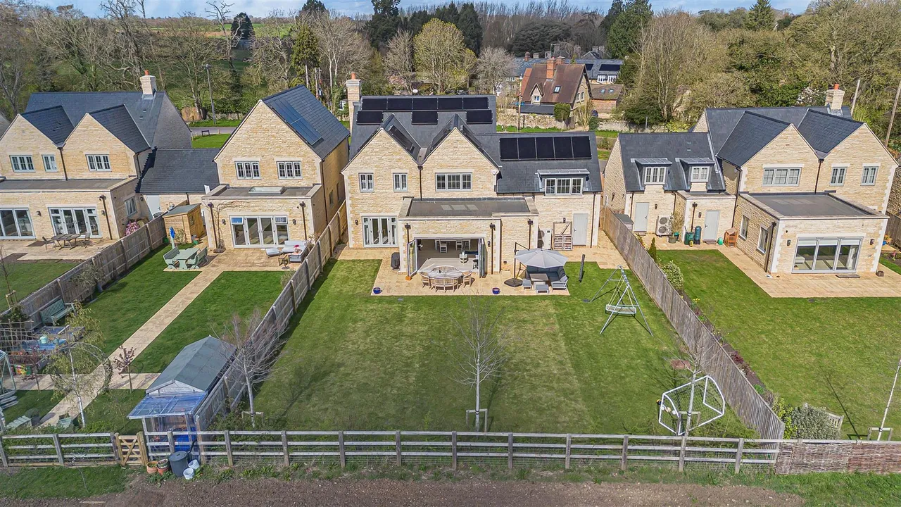 Townend, Steeple Aston, photo 46