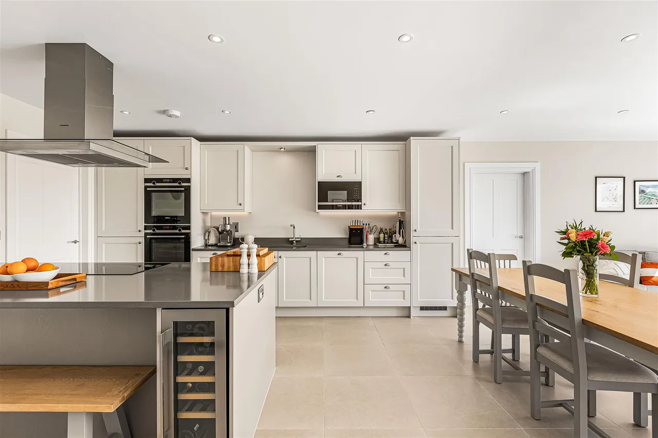 Townend, Steeple Aston, photo 11