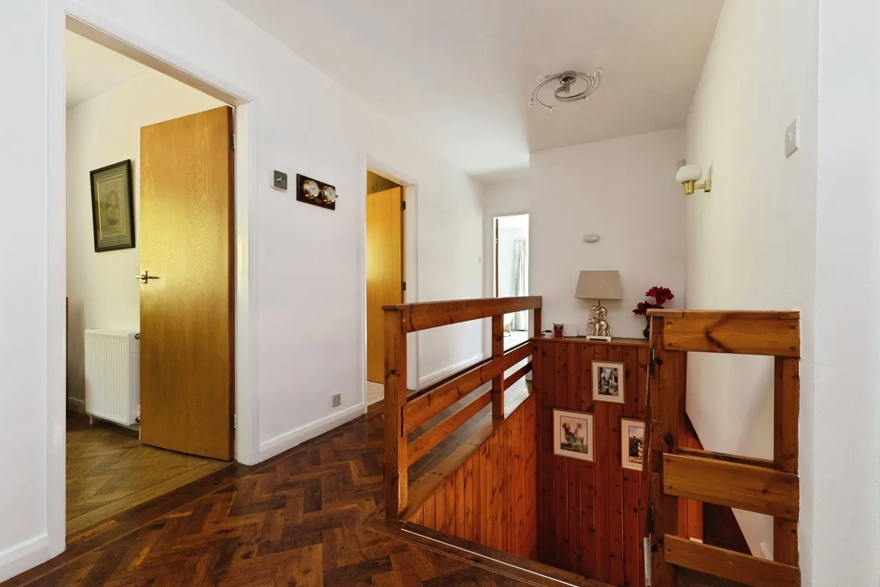 Valley Drive, Yarm, TS15, photo 11