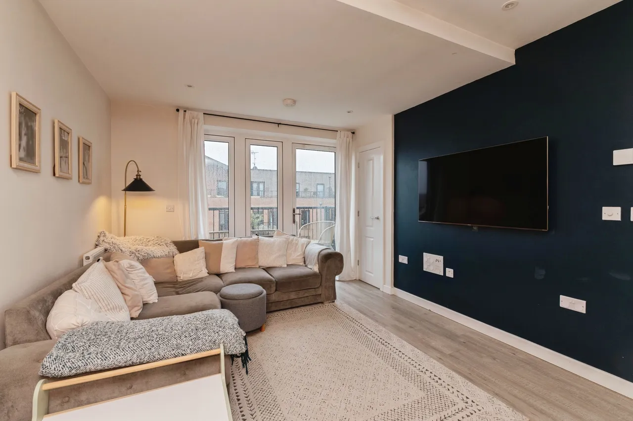 Whittle Drive, Hornchurch, RM12, photo 6