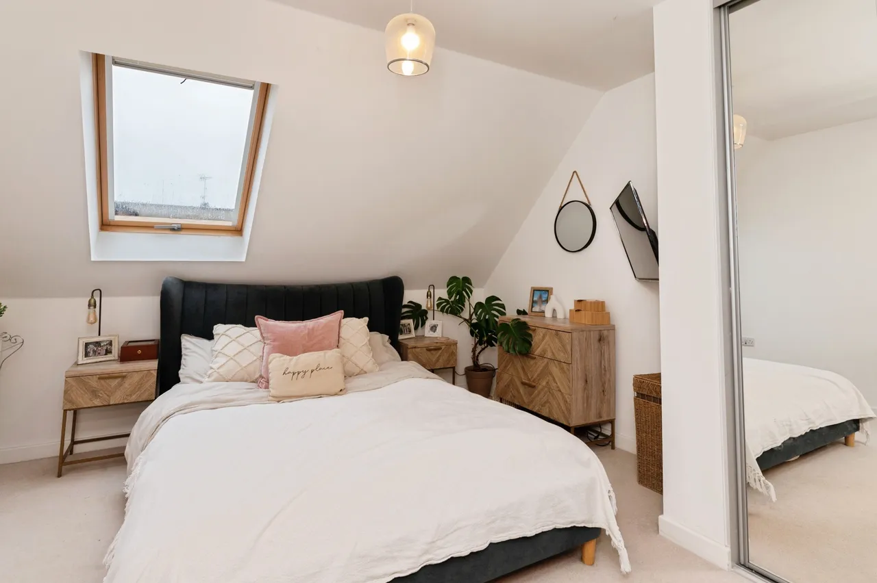 Whittle Drive, Hornchurch, RM12, photo 9