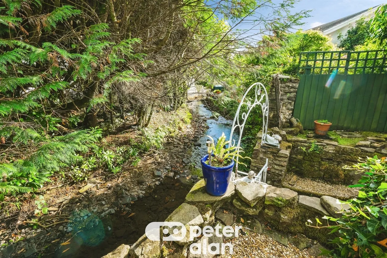 Sancarad House Maesteg, CF34, photo 2