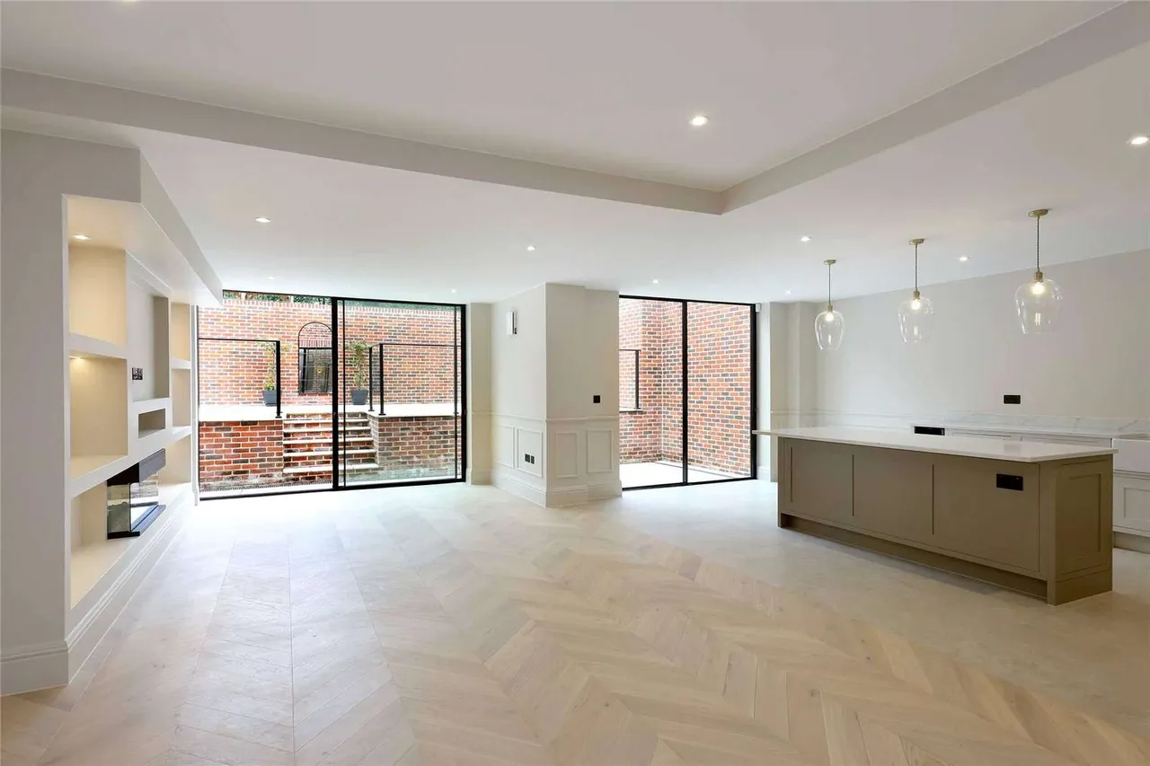 Ledborough Lane, Beaconsfield, Buckinghamshire, HP9 2DG, photo 5