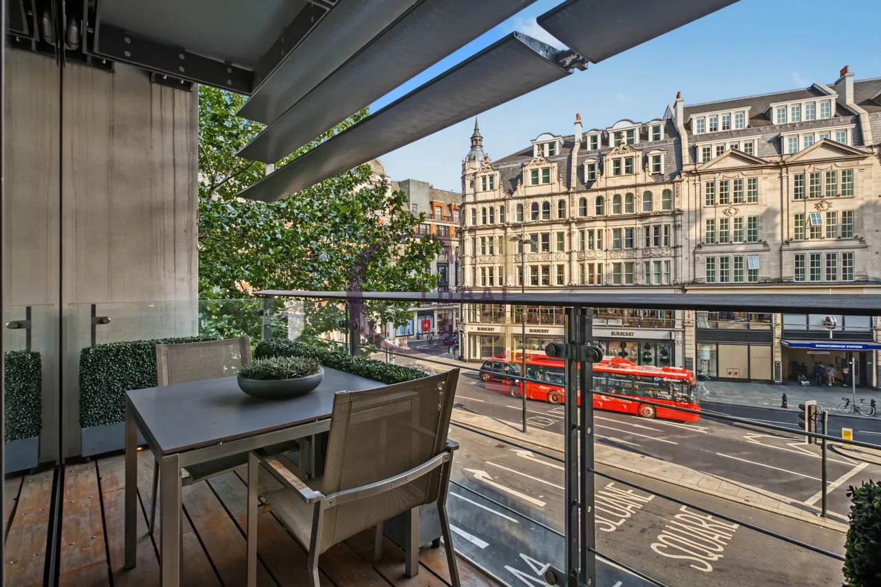 One Hyde Park, London, SW1X, photo 20