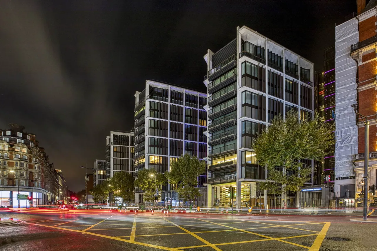 One Hyde Park, London, SW1X, photo 26