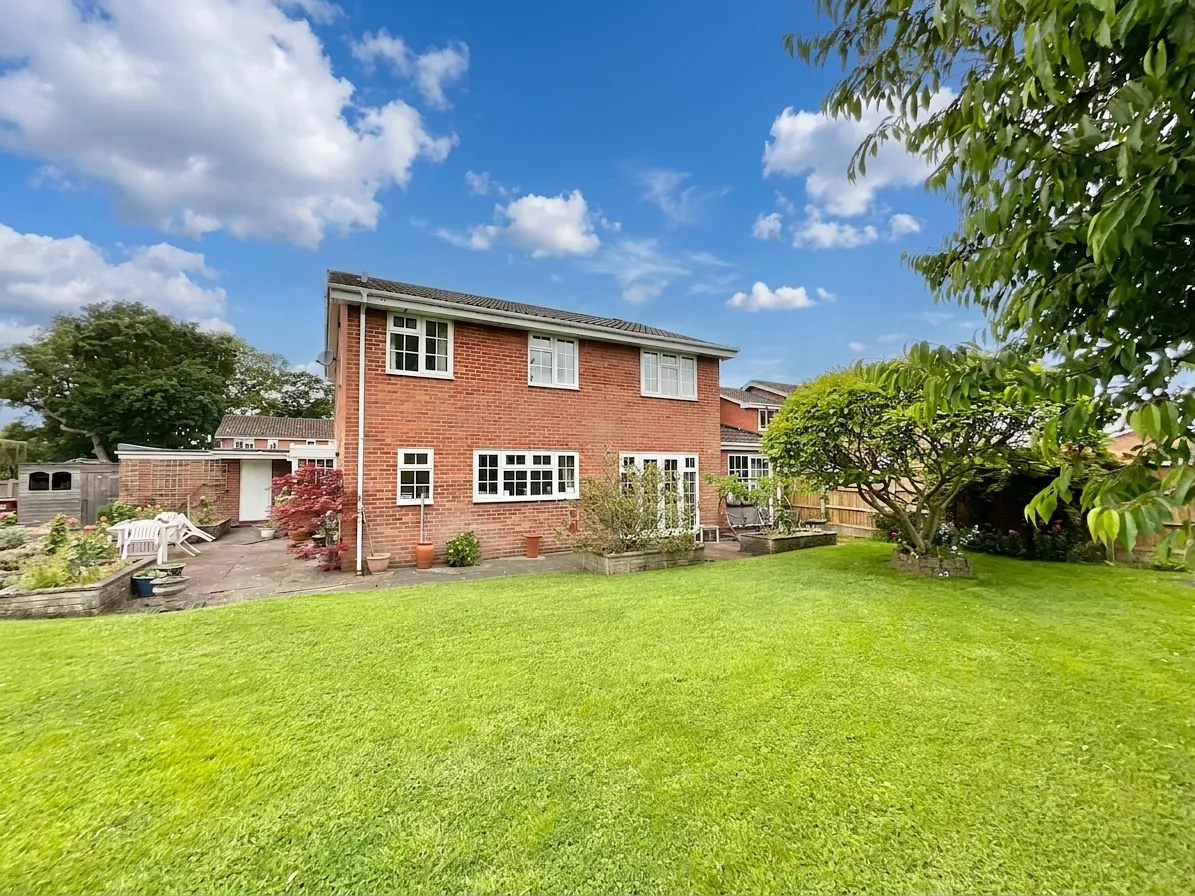 Kenilworth Close, Wistaston, CW2, photo 2