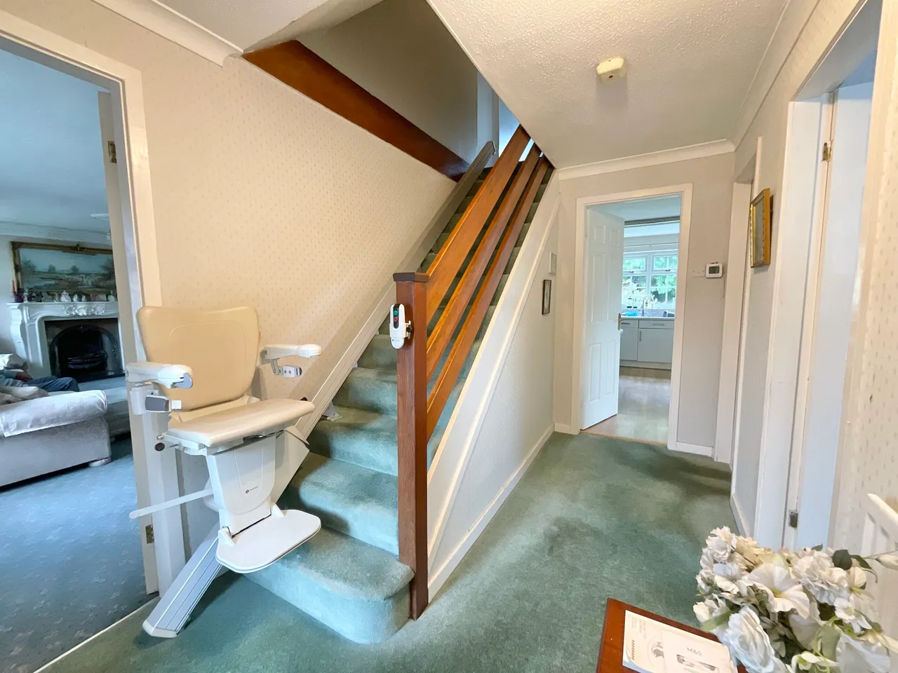 Kenilworth Close, Wistaston, CW2, photo 9