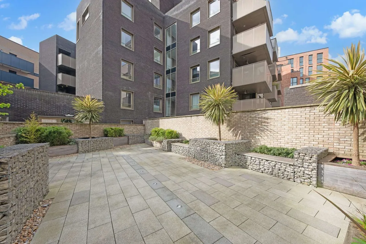 Warburton Street, Hackney, E8, photo 17