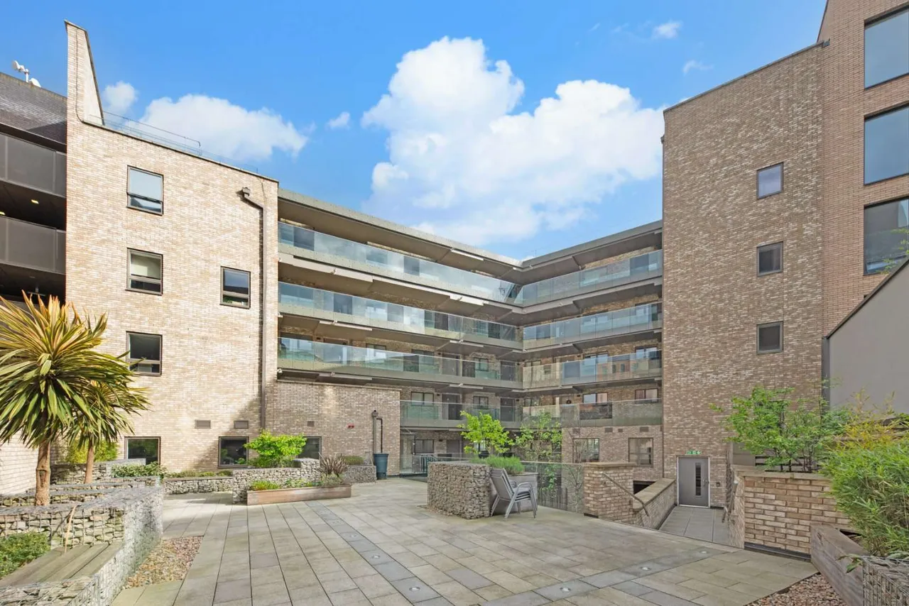 Warburton Street, Hackney, E8, photo 18