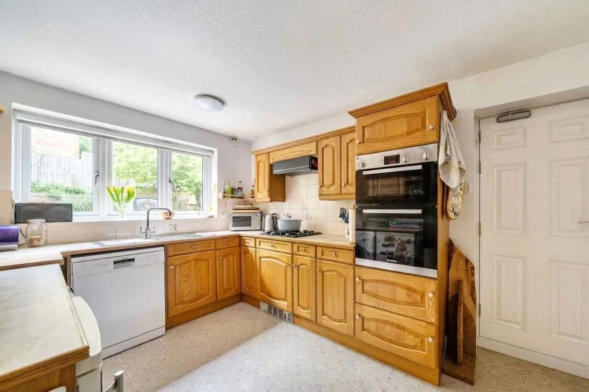 Finch Way, Burghfield Common, Reading, Berkshire, RG7 3XT, photo 12