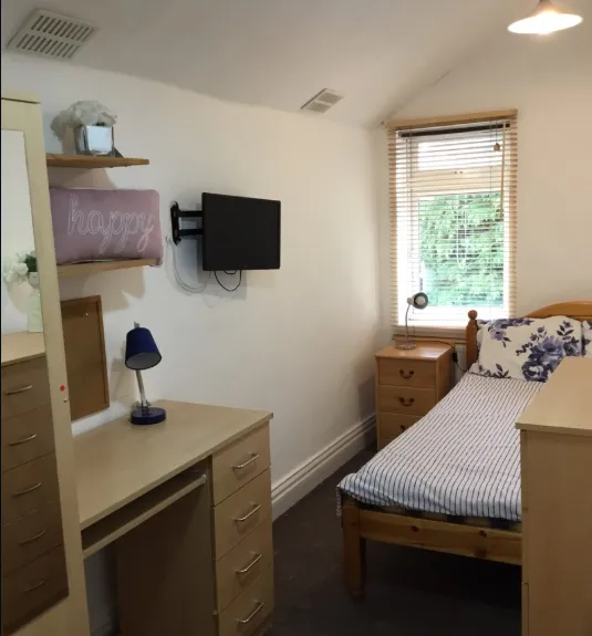 Hubert road, B29, photo 7