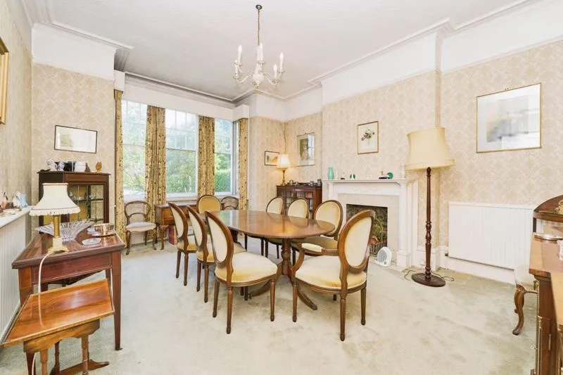 Denbigh Gardens, Richmond TW10 6EN, photo 7