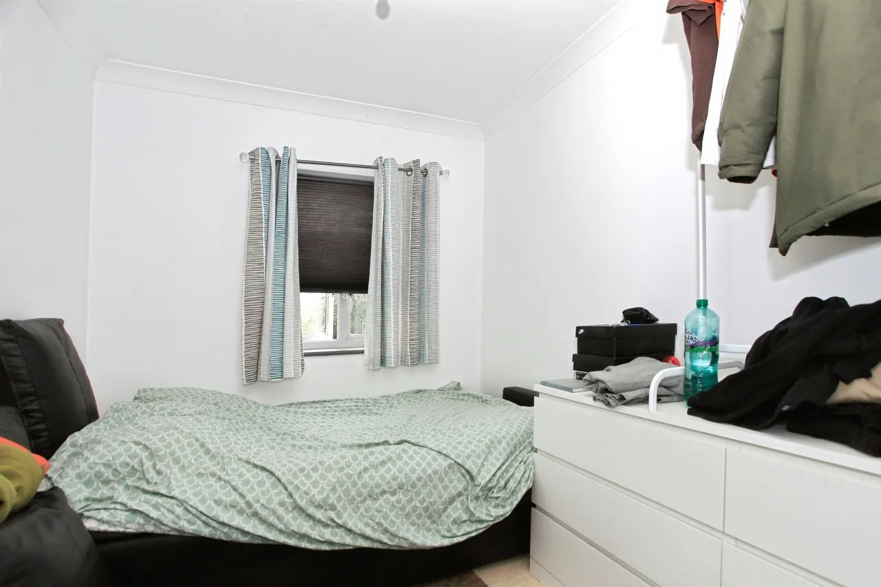 Fletton Avenue, Peterborough, photo 6
