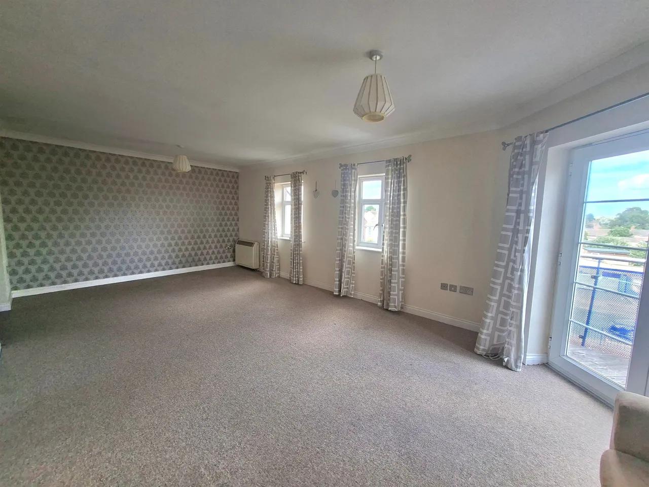 Fletton Avenue, Peterborough, photo 7