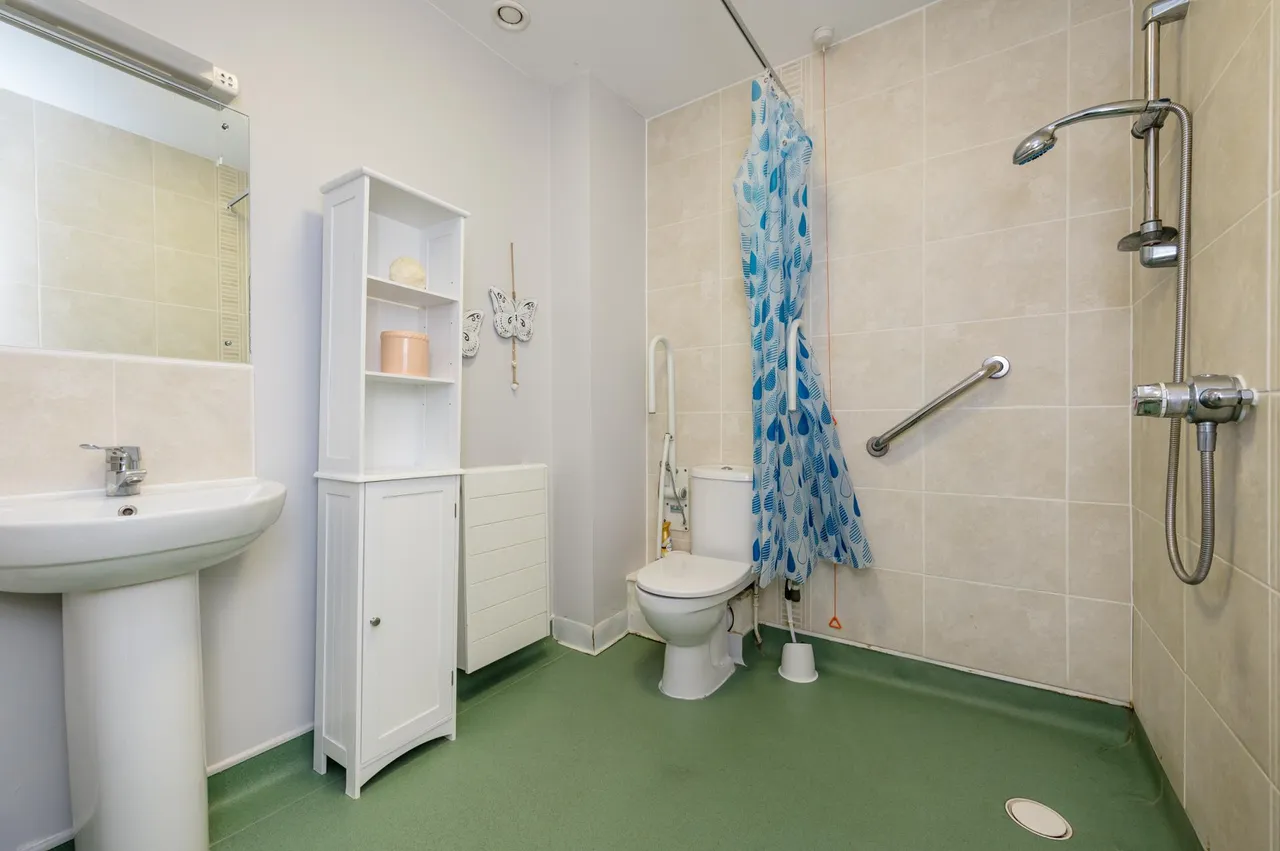 Heyeswood, Haydock, WA11, photo 12