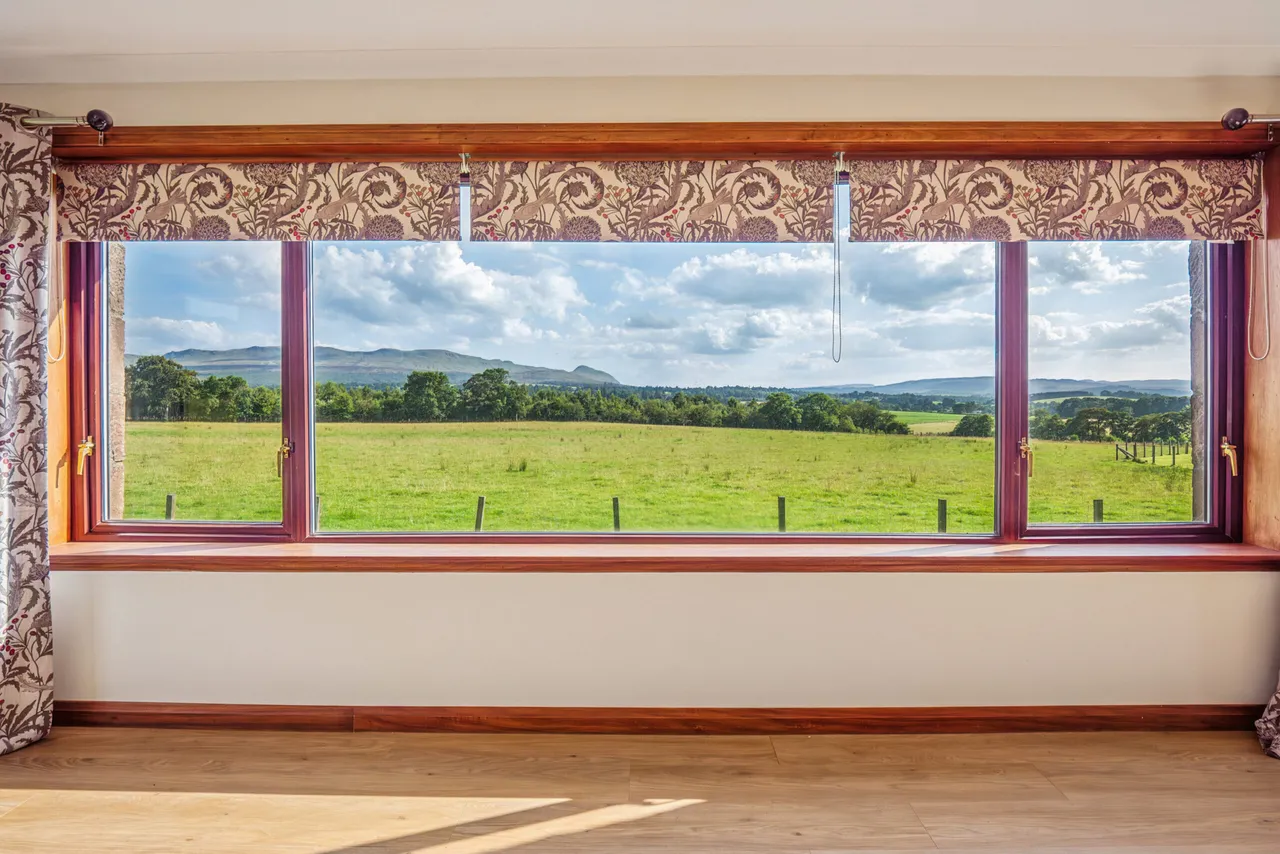 Indians Farmhouse, Indians Road, Balfron Station, by Glasgow, G63 0QN, photo 5