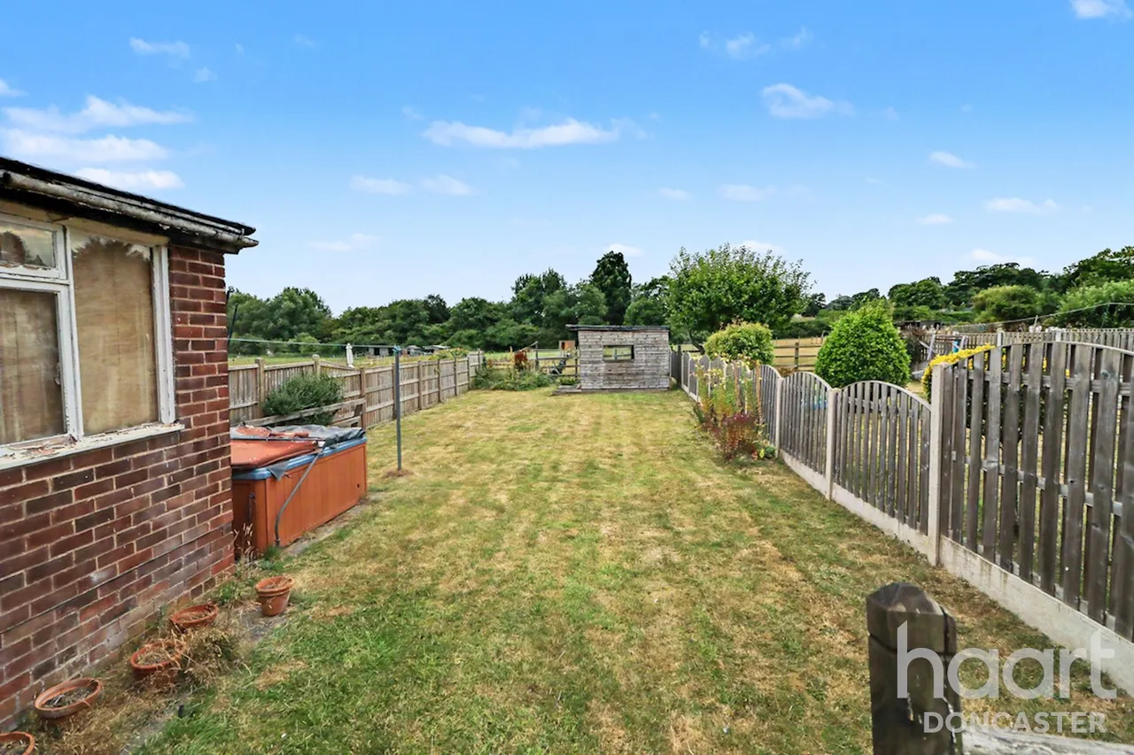 Walsham Drive, Cusworth, DN5, photo 4