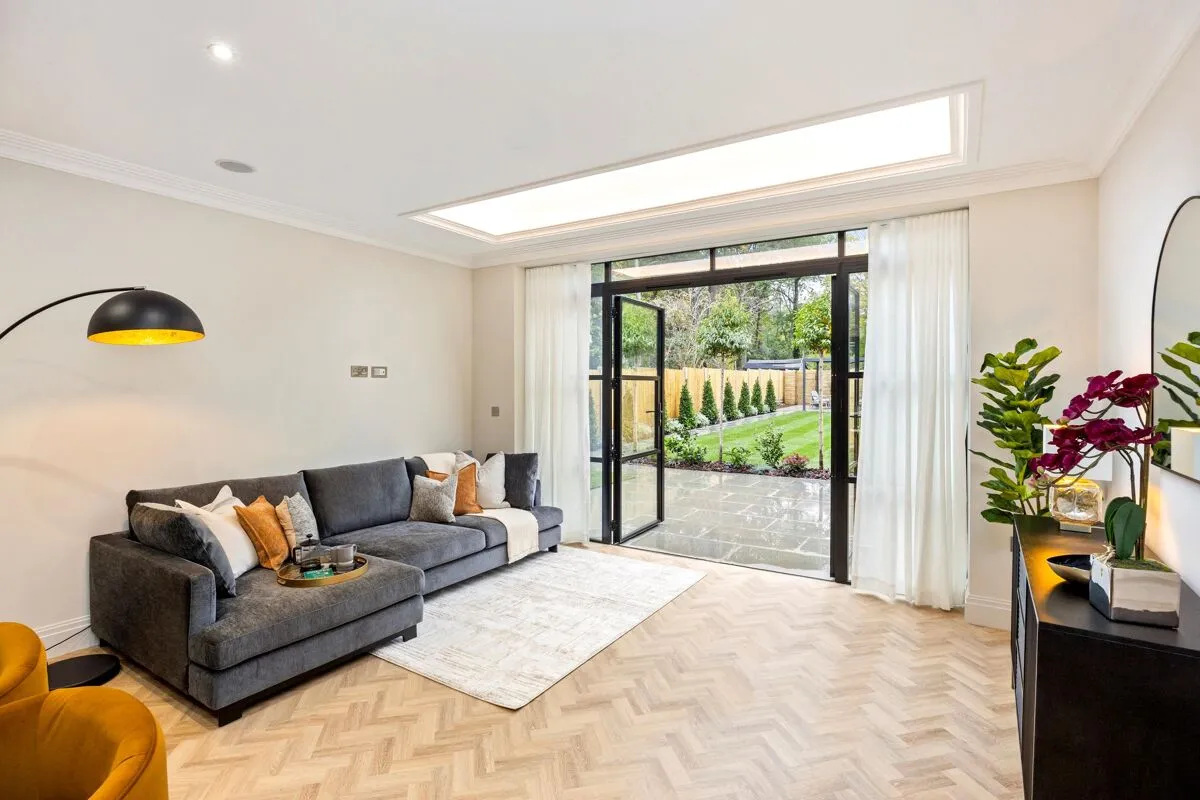 Leatherhead Road, Oxshott, KT22, photo 6