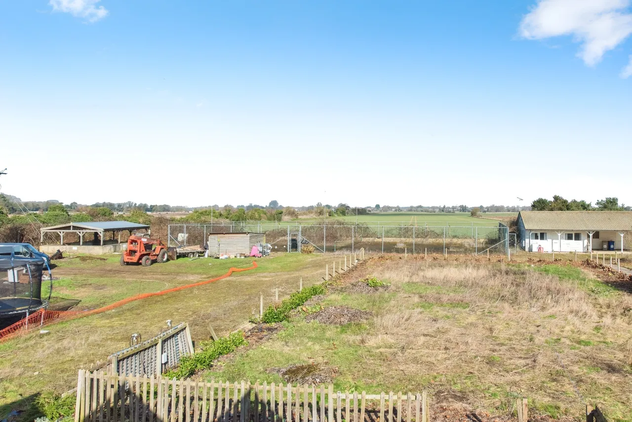 Isleham Road, Worlington, Bury St. Edmunds, Suffolk, IP28, photo 5