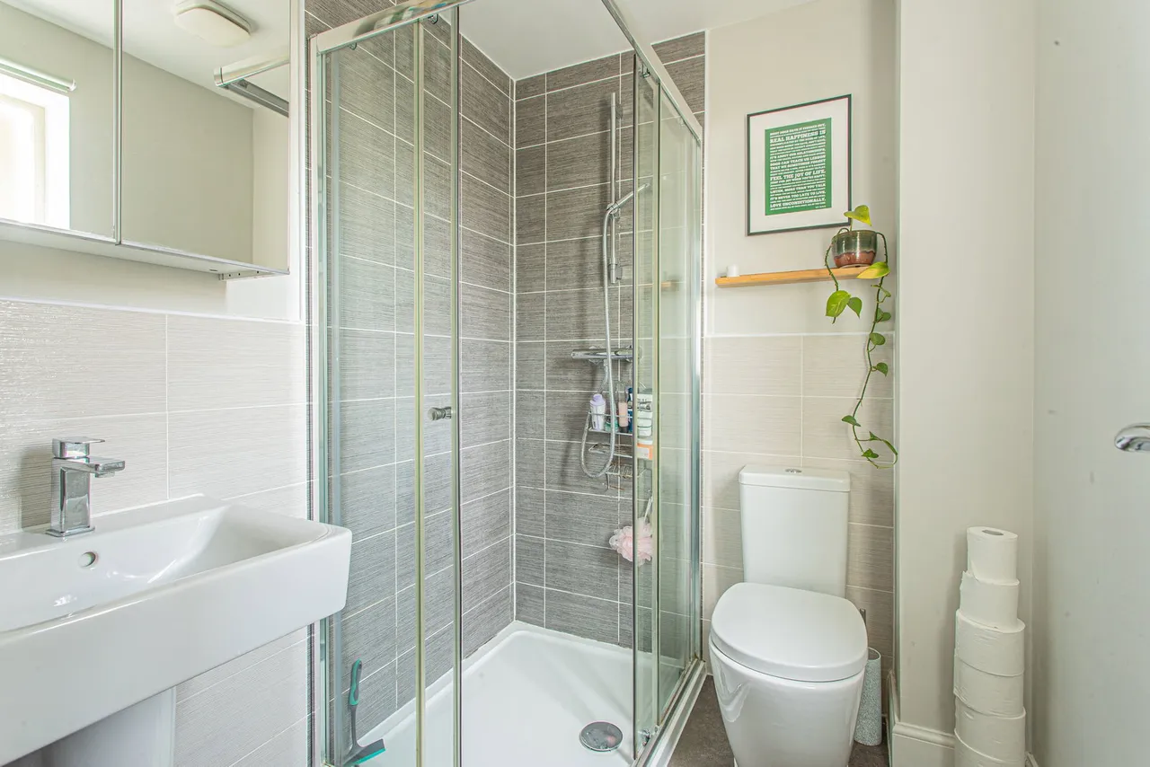 De Borg Close, Tetbury, photo 22