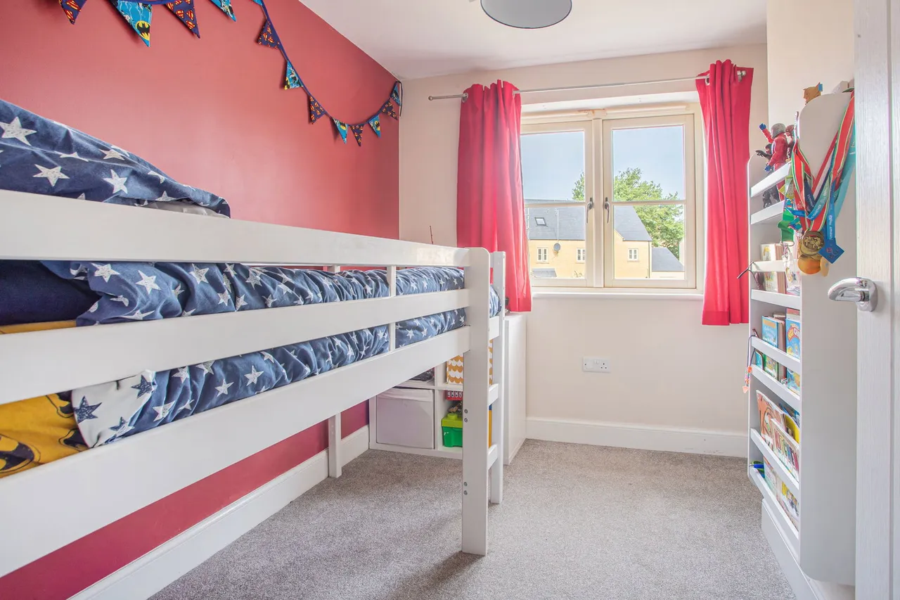 De Borg Close, Tetbury, photo 24