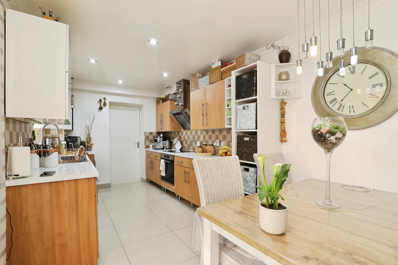 Elliot Close, Grantham, NG31, photo 2