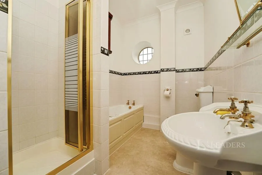 Chapelfields, Randwick, GL6, photo 29