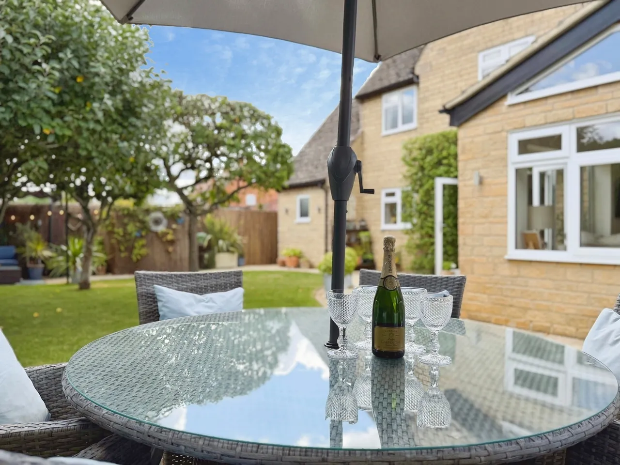 Main Street, Dumbleton, WR11, photo 13
