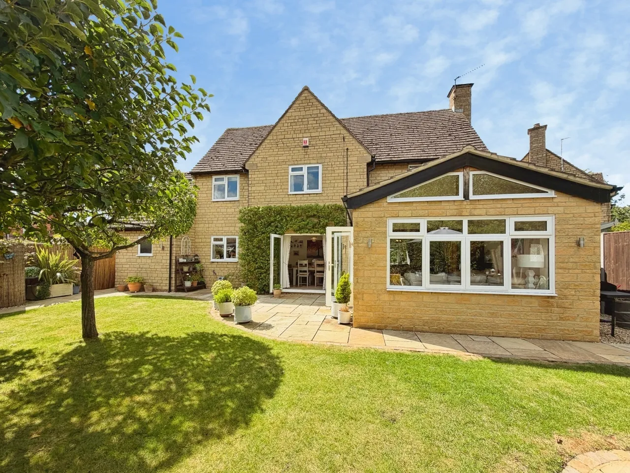 Main Street, Dumbleton, WR11, photo 29