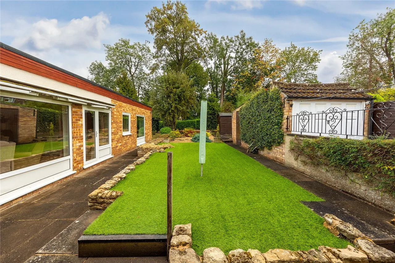 Sharnbrook, Bedford, photo 5