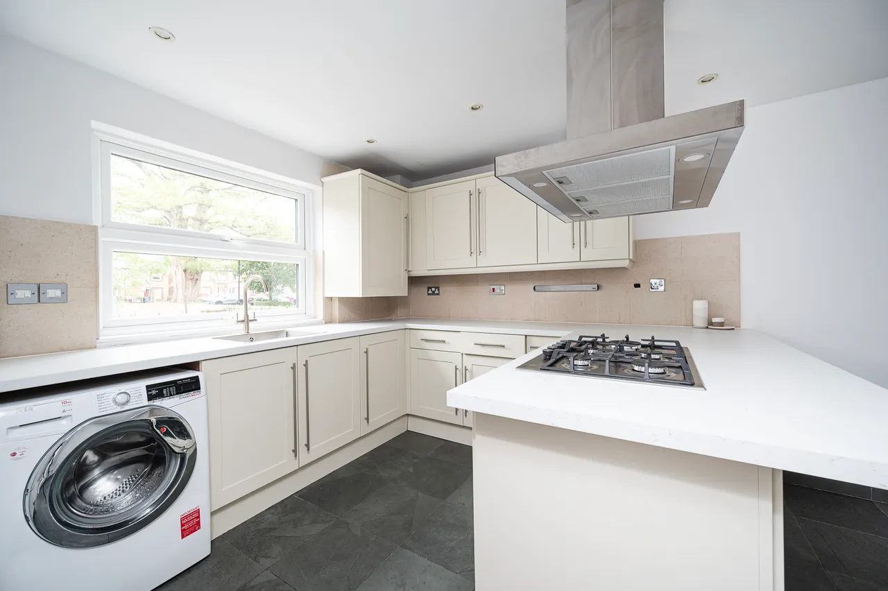 3 bed house to rent, London, E1