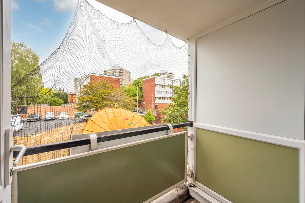 48 Alton Road, London, photo 9
