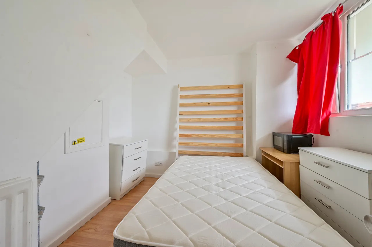 48 Alton Road, London, photo 7