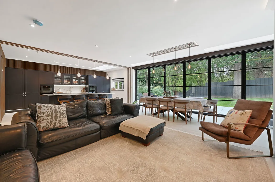 Parkside Road, Northwood, HA6, photo 4