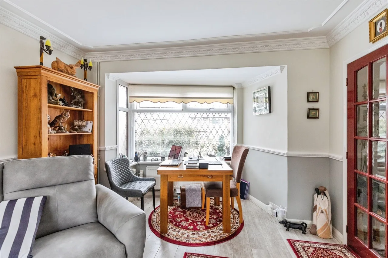 Cottesmore Avenue, Barton Seagrave, NN15, photo 3