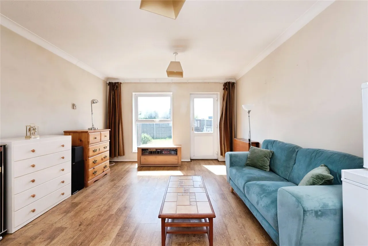 Edwards Close, Worcester Park, KT4, photo 2