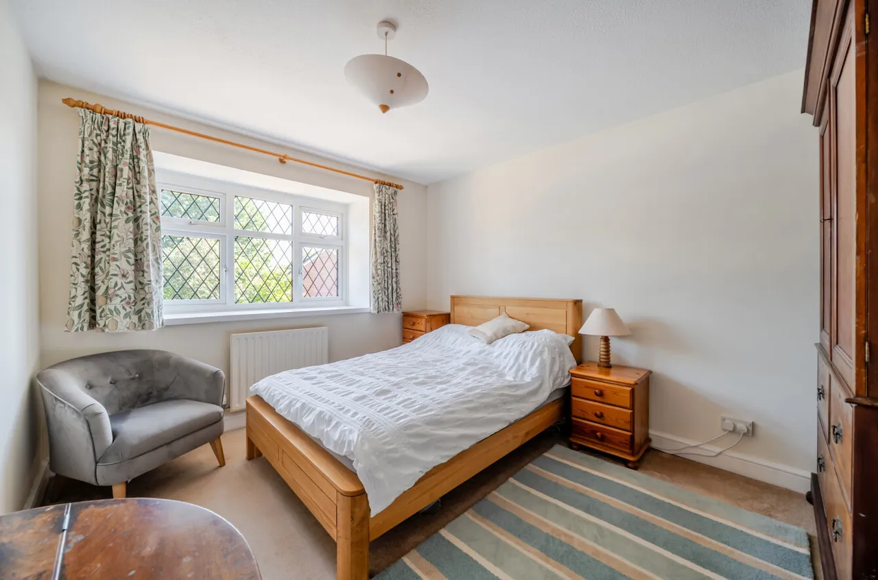 Springfields Close, Colden Common, SO21, photo 7