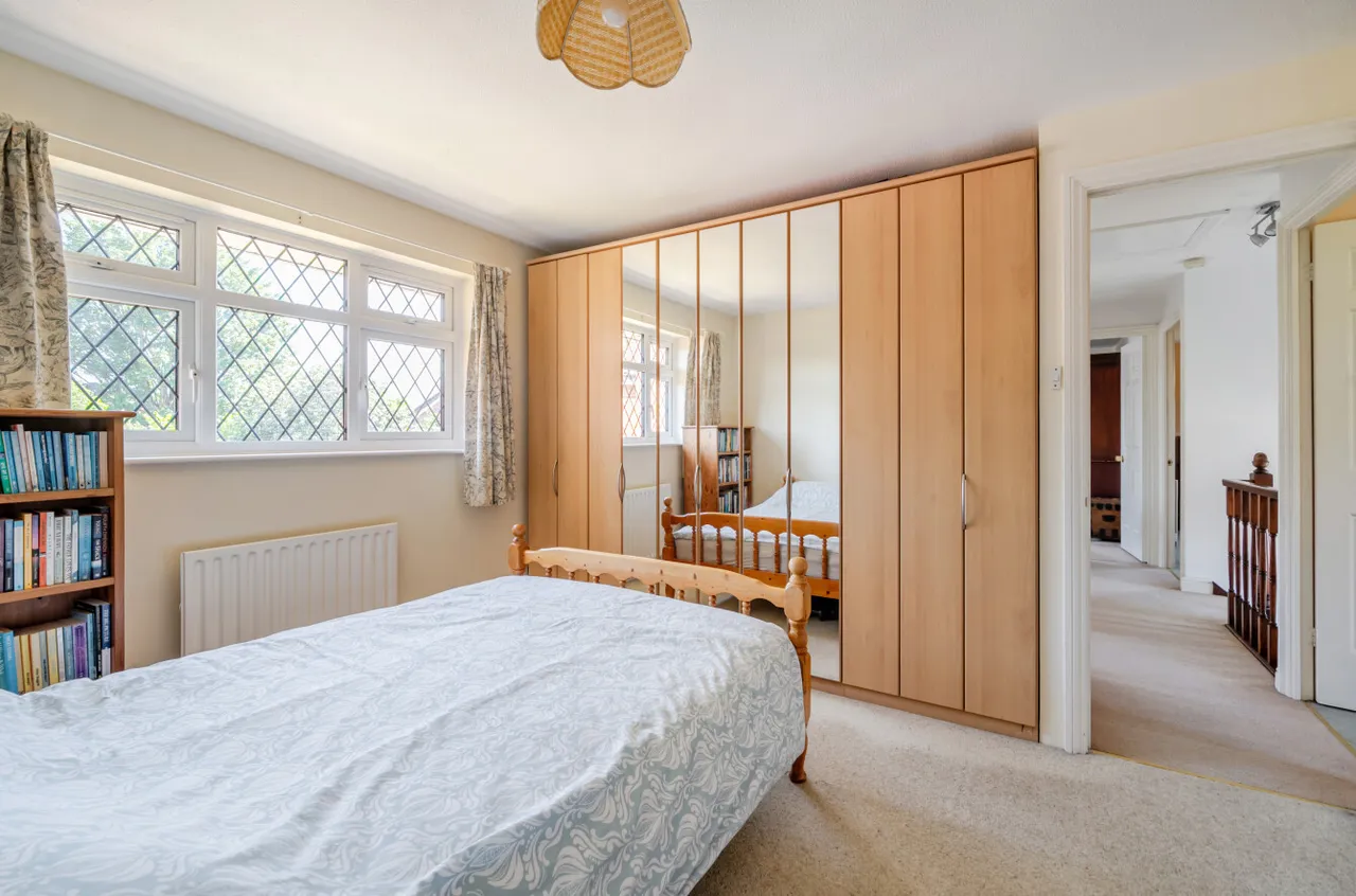 Springfields Close, Colden Common, SO21, photo 5