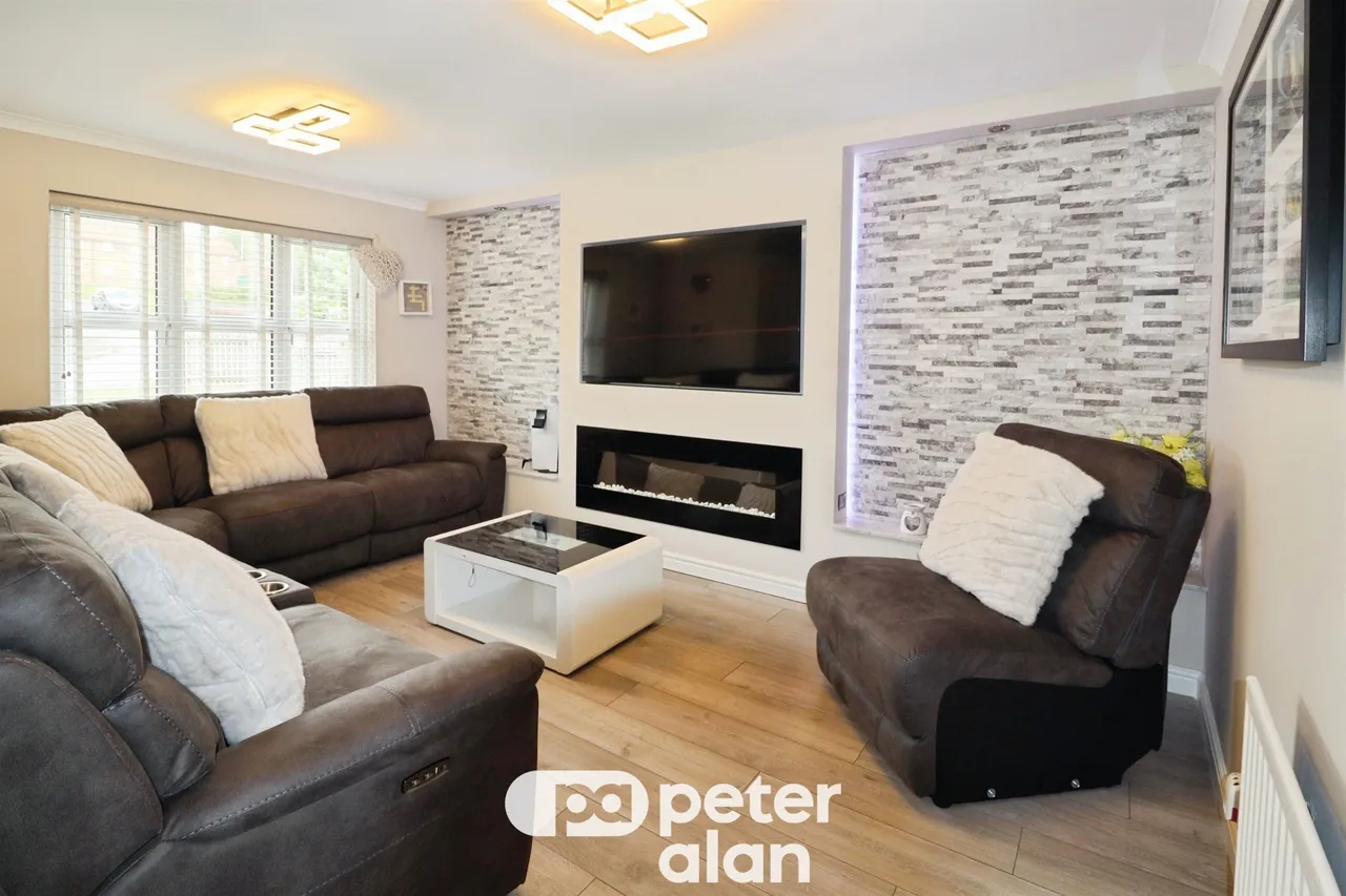 Garrick Drive, Cardiff, CF14, photo 2