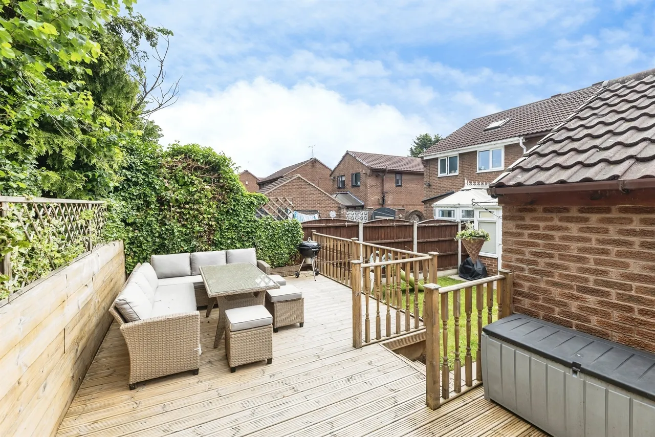 The Poplars, Knottingley, photo 10