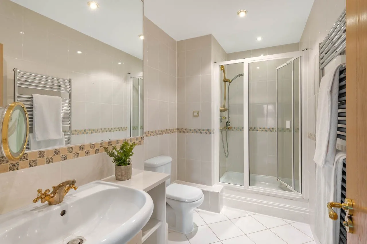 Warren House, Beckford Close, London, W14 8TR, photo 8
