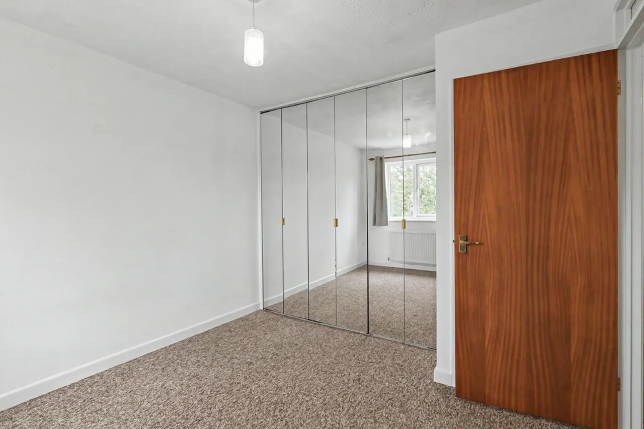 Lander Close, Poole, BH15, photo 8