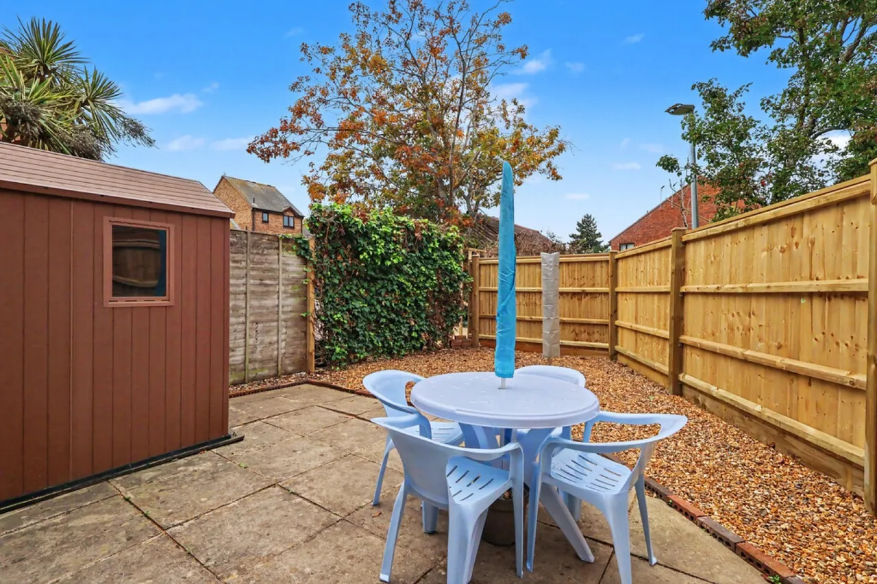Lander Close, Poole, BH15, photo 10
